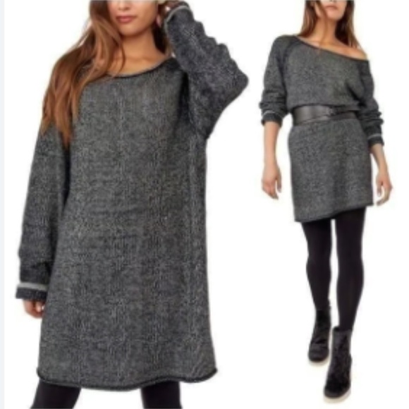 Free People Lenox Ribbed Tunic Sweater in Onyx L - Picture 1 of 15